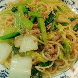 白菜と小松菜の中華風パスタ